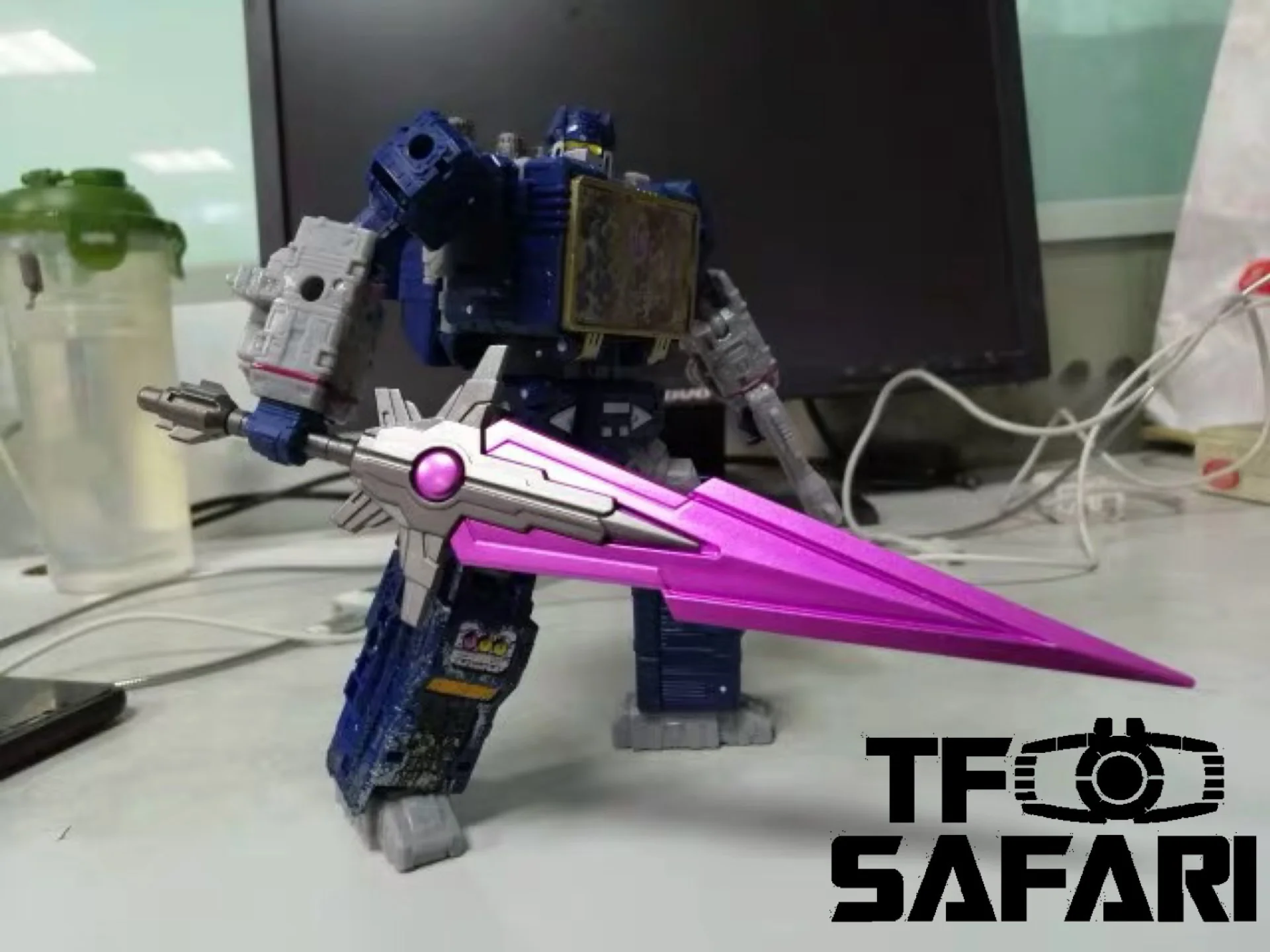 Thumbnail 4