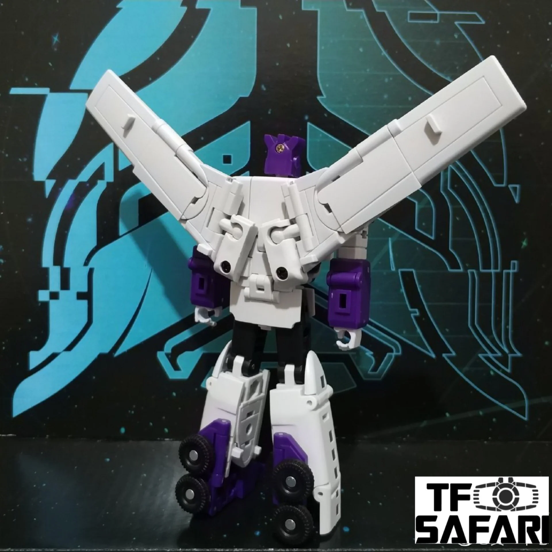 Thumbnail 3