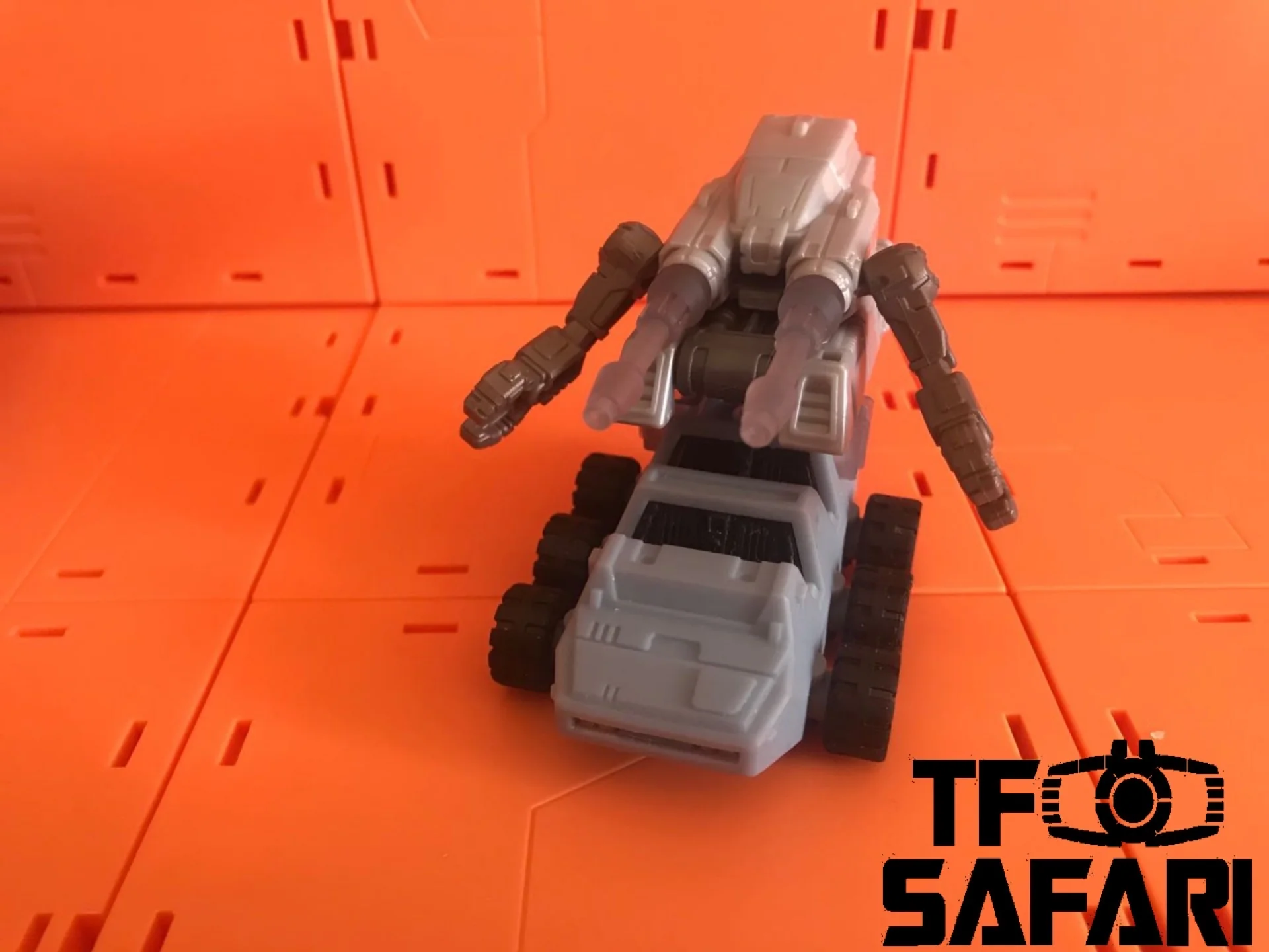 Thumbnail 3