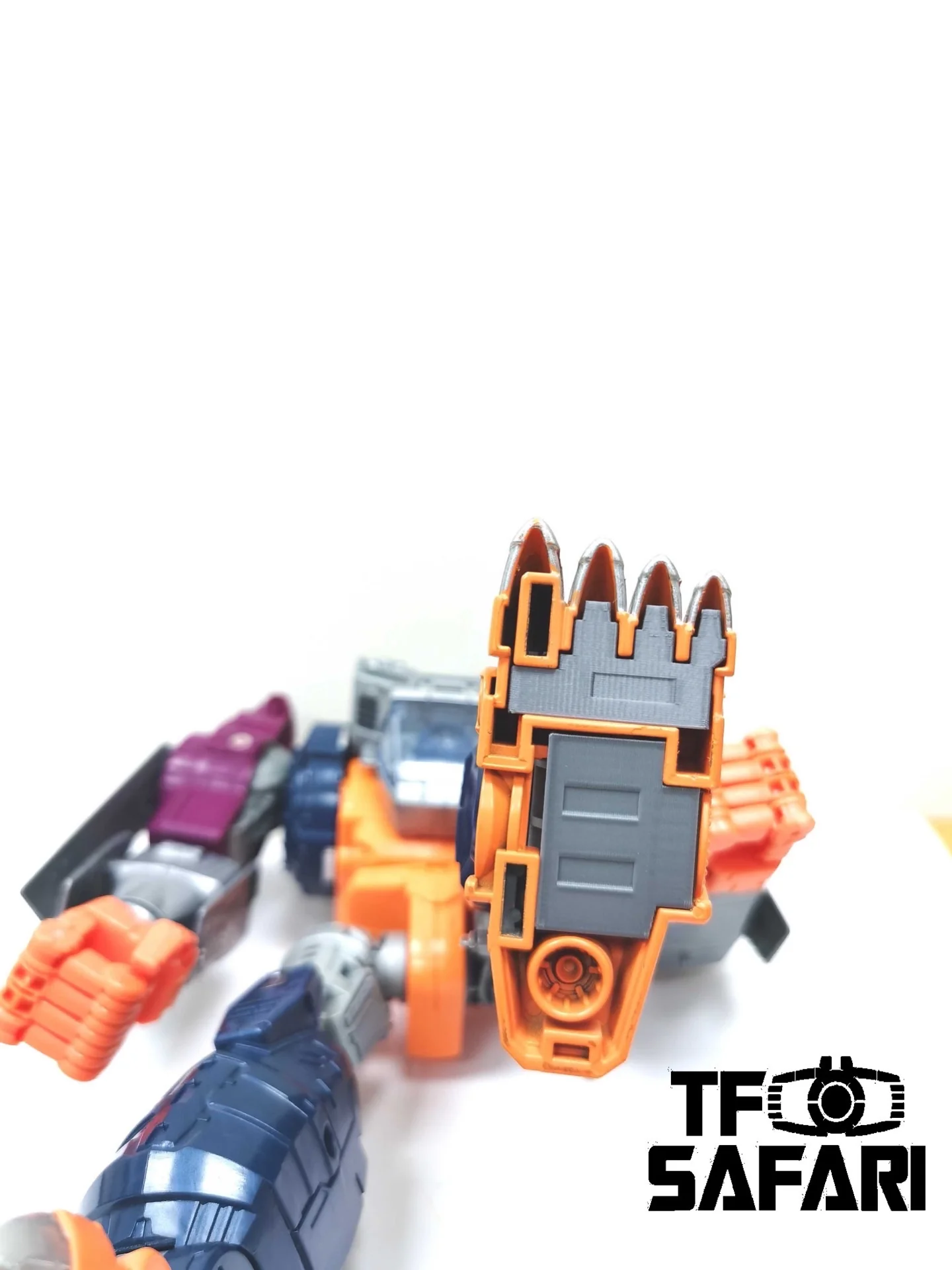 Thumbnail 12
