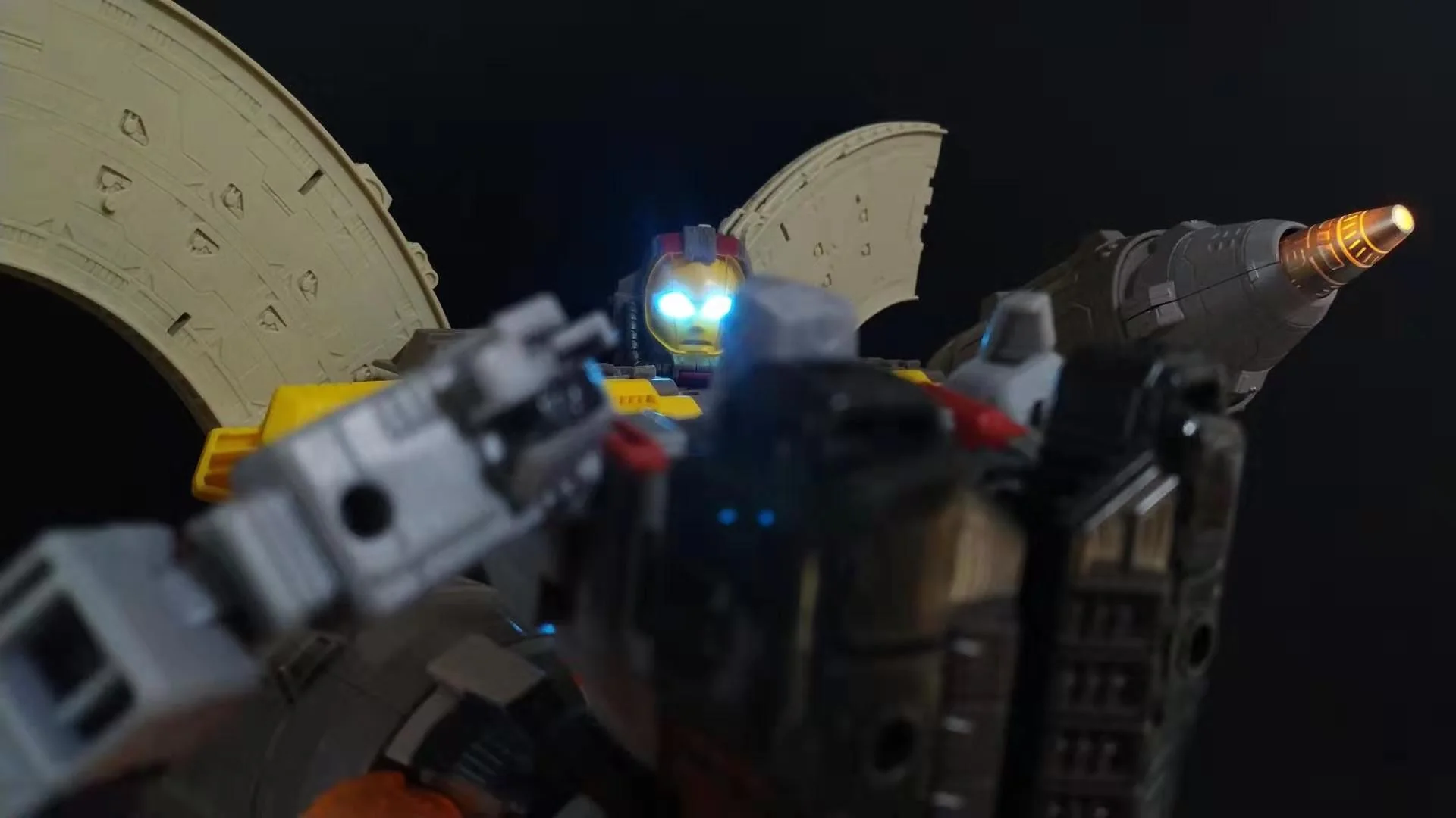 Thumbnail 3